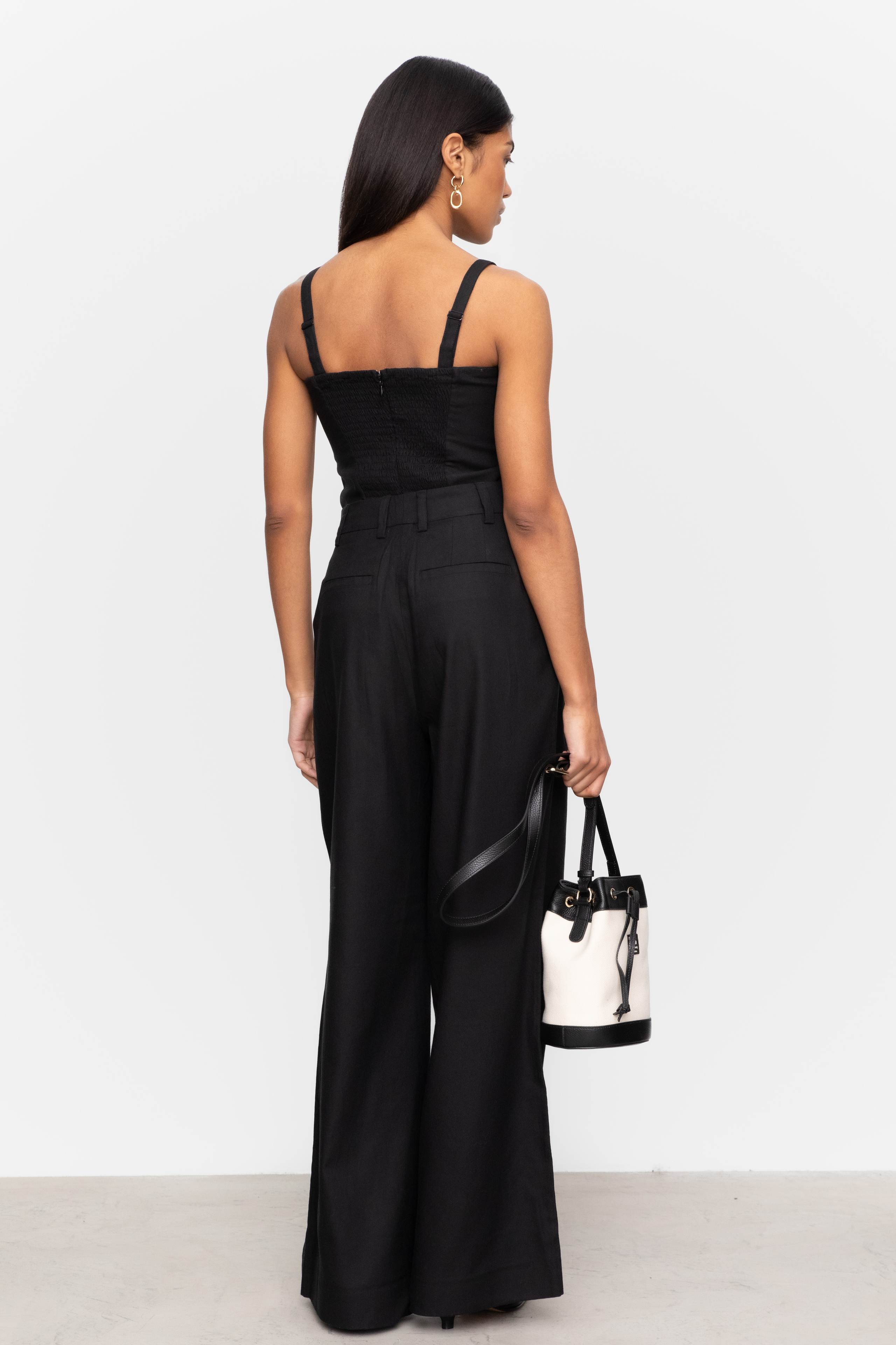 Ｋa　OF ALL FORM 2WAY NUANCE TOP BLACK Camilla Pihl | Izza Top - Linen Blend Top | CAMILLA PIHL