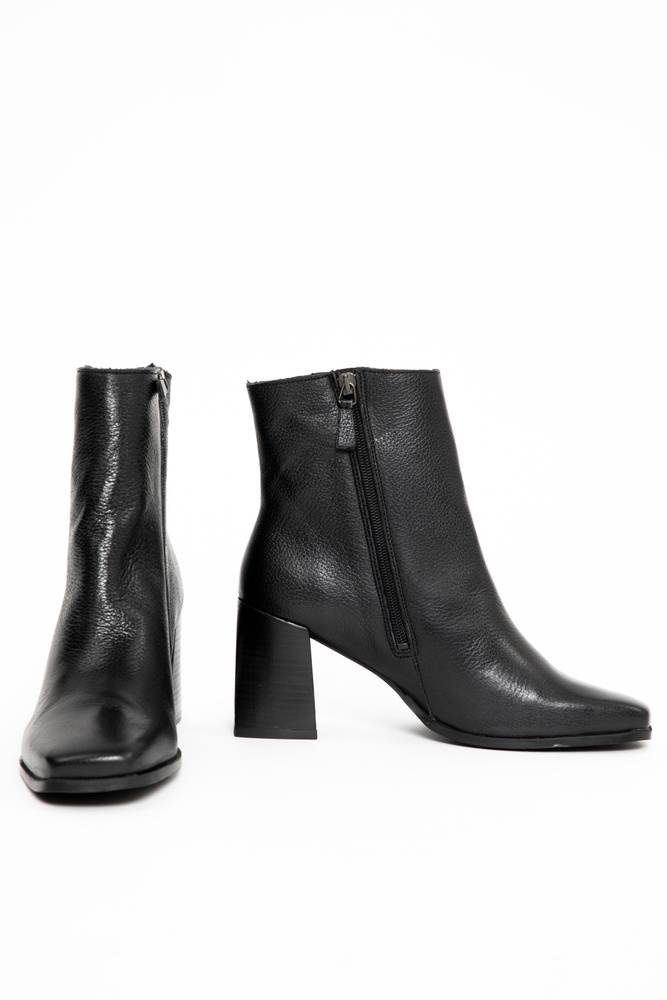 Nimi Ankle Boot Black