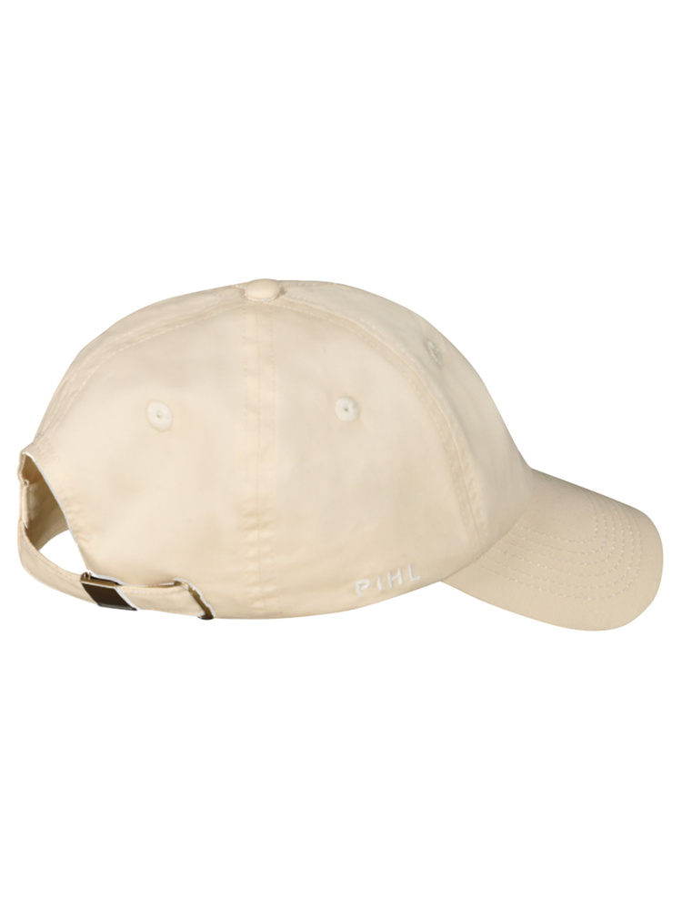 Lily Cap Sand
