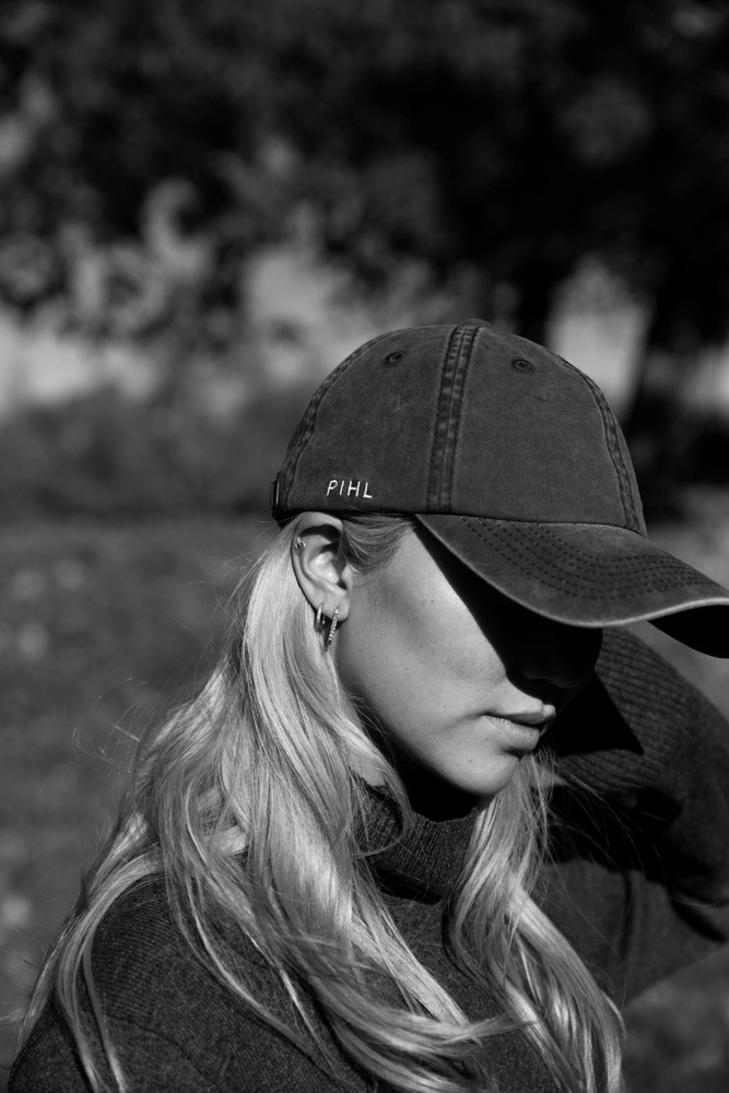 Lily Cap Washed Black