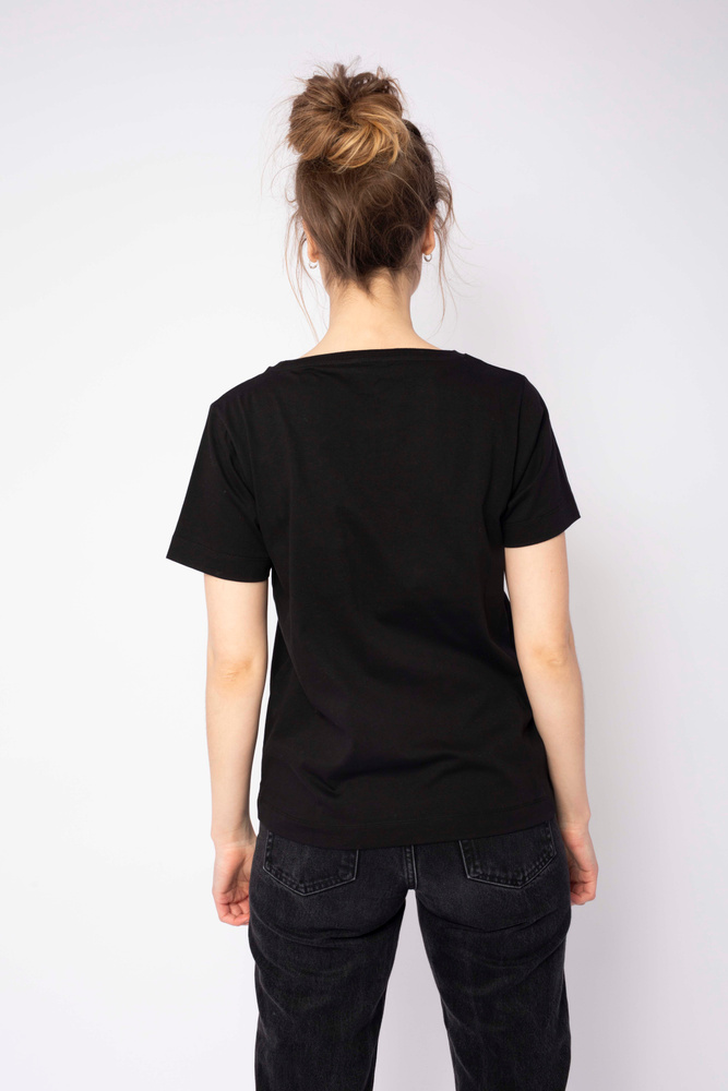 Spring Tee Black