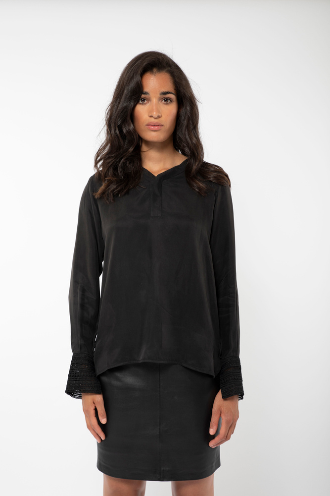 Sonata Blouse Black